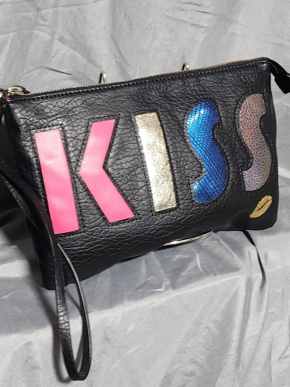 Juicy Couture Black Kiss Wristlet Wallet Purse